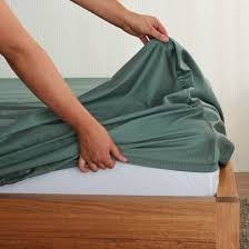 Cearceaf cu elastic 180x200